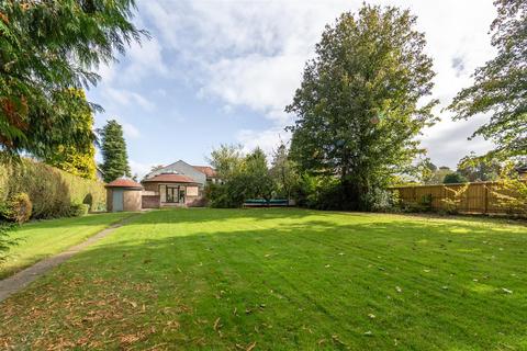 5 bedroom detached house for sale, Moor Lane, Ponteland NE20