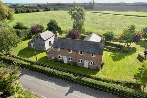 4 bedroom detached house for sale, The Street, Canterbury CT3