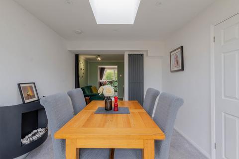 3 bedroom end of terrace house for sale, Rockhampton Walk, Colchester, CO2