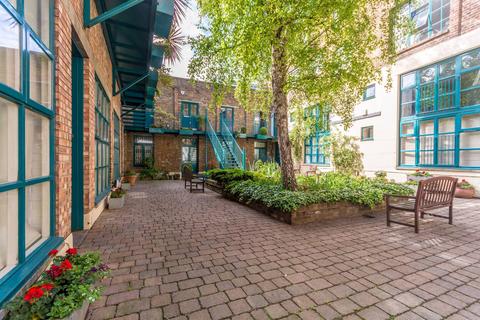 2 bedroom mews to rent, New Wharf Road, King's Cross, London, N1