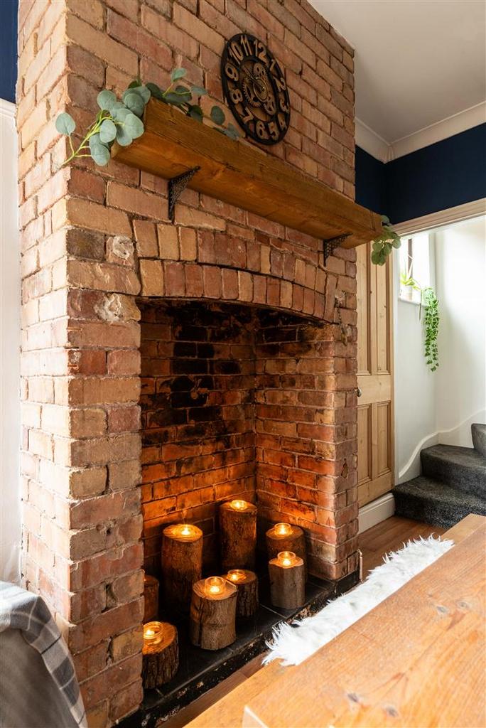 Harrington Street, Nottingham NG10 3 bed end of terrace house for sale