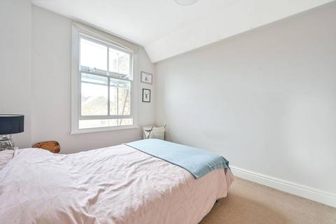7b Brighton Road, Surbiton, KT6 5LX
