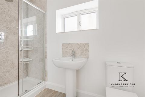 Staddlestone Ridgeway Close, Oxshott, Leatherhead, KT22 0LQ