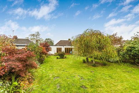 3 bedroom semi-detached bungalow for sale, Oakroyd Avenue, Potters Bar, EN6