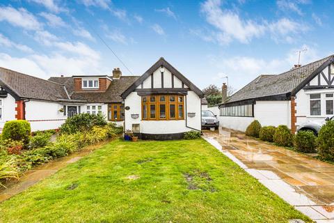 3 bedroom semi-detached bungalow for sale, Oakroyd Avenue, Potters Bar, EN6