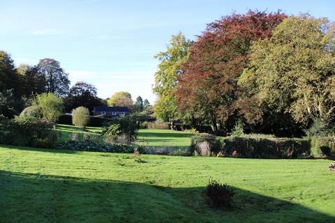Hillborne House Brigg Road, Wrawby, Brigg, DN20 8RQ