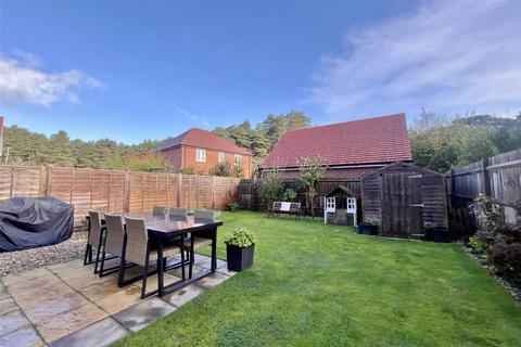 3 bedroom semi-detached house for sale, Heather Gardens, Verwood, Dorset, BH31