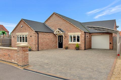 3 bedroom detached bungalow for sale, Orchard Gardens, Upwell, PE14