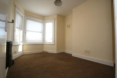 1 bedroom flat to rent, Albert Road, Margate, CT9