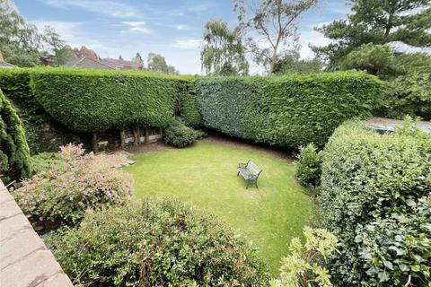 2 bedroom detached bungalow for sale, Love Lane, Stourbridge, DY8 2DJ