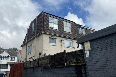 Studio for sale, Glebe Crescent, London, NW4