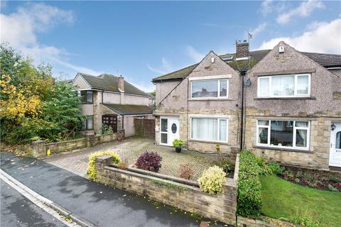 4 bedroom semi-detached house for sale, Woodside Crescent, Bingley, West Yorkshire, BD16