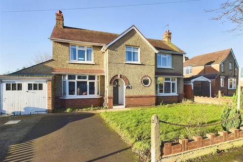 3 bedroom detached house for sale, Kendal Road, Longlevens, Gloucester