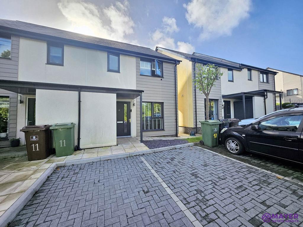 Gatehouse Lane, Plymouth PL7 3 bed semidetached house for sale £285,000