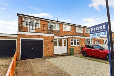 3 bedroom end of terrace house for sale, Warner Close, Cippenham, Berkshire, SL1