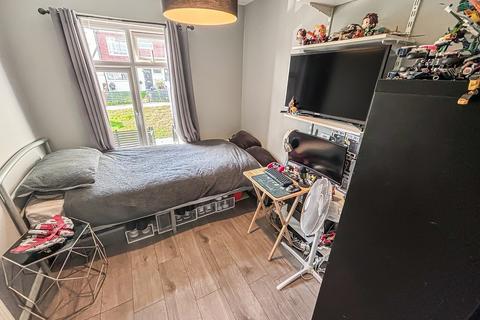 27 Don Close, Tilehurst, Reading, RG30 4YL