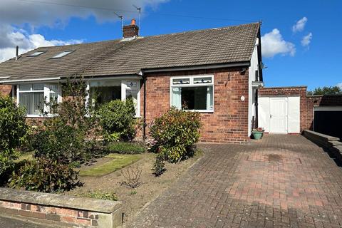 2 bedroom semi-detached bungalow for sale, Grenville Drive, Brunton Park, Newcastle Upon Tyne