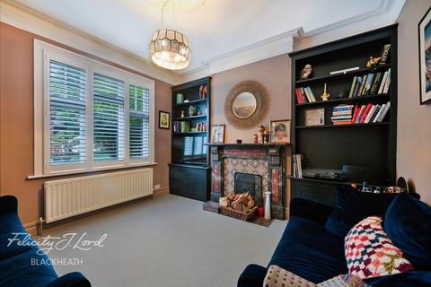 4 bedroom detached house for sale, Charlton Lane, London