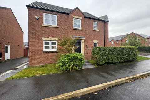 3 bedroom semi-detached house for sale, Central Park Road, Lostock Hall