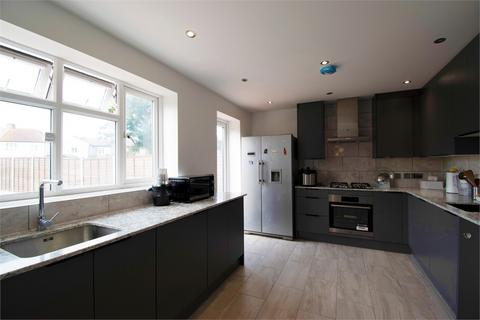 5 bedroom semi-detached house for sale, Olyffe Avenue, Welling DA16