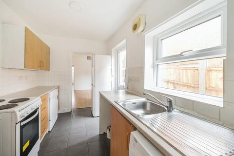 2 bedroom terraced house for sale, Eagle Road, Guildford, Surrey, GU1