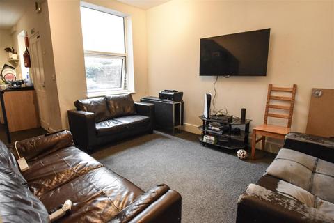 5 bedroom house to rent, Wellington Street, York