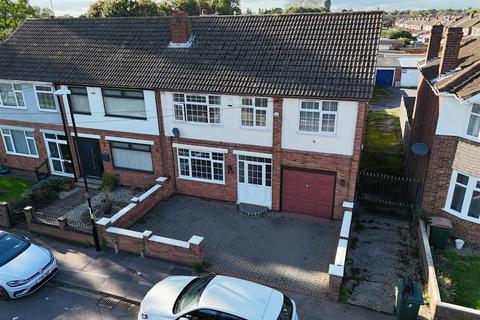 Silverdale Close, Aldermans Green, Coventry