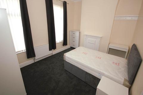 3 bedroom house share to rent, Malden Road, Kensington, Liverpool