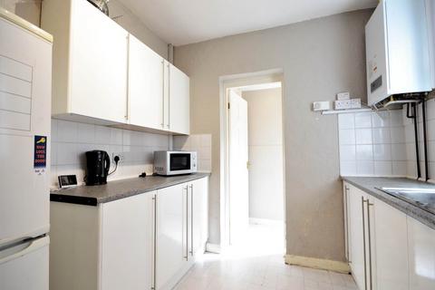 3 bedroom house share to rent, Albert Edward Road, Kensington Fields , Liverpool