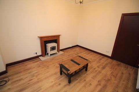 2 bedroom flat to rent, Shore Street, Gourock