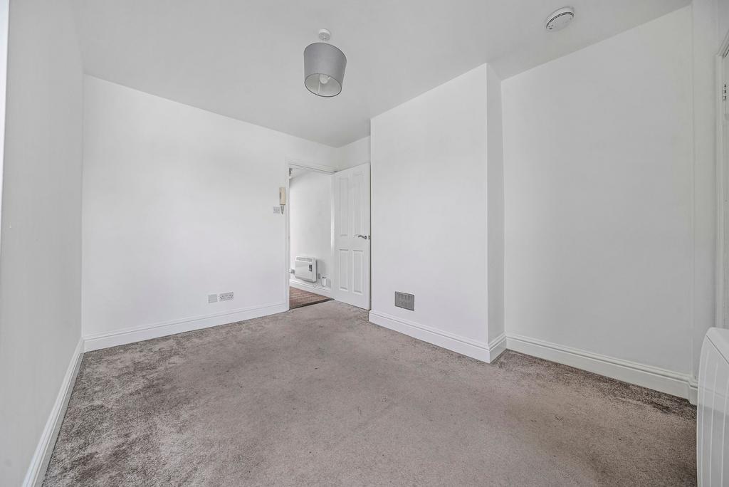 Bedroom One (2)