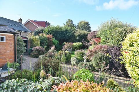 5 bedroom semi-detached house for sale, Park Road, Teddington TW11