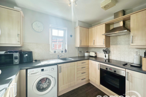 37 Compton Way, Sherfield On Loddon, Hook, RG27 0SG
