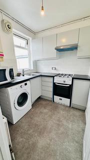 1 bedroom flat to rent, Priory Park Road, Wembley HA0