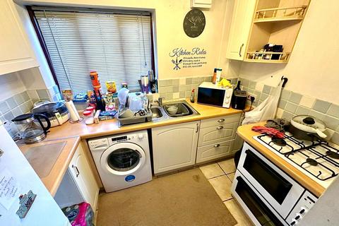 1 bedroom end of terrace house to rent, Barford Close, Wednesbury WS10