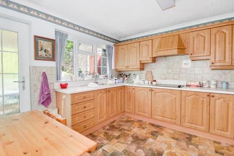 3 bedroom property for sale, Military Road, Rye, East Sussex, TN31 7NY