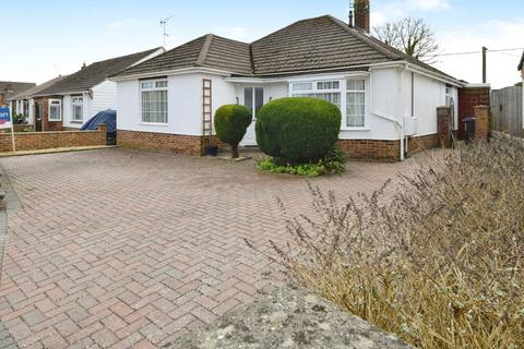 3 bedroom detached bungalow for sale, Beacon Close, Amesbury, SP4 7EG