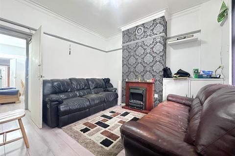 2 bedroom terraced house for sale, Herschell Street, Leicester LE2