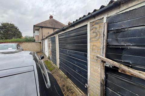 57 Black Rod Close, Hayes, UB3 4QL
