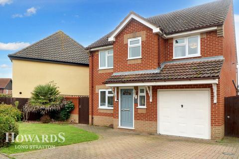 4 bedroom detached house for sale, Bryony Way, Attleborough