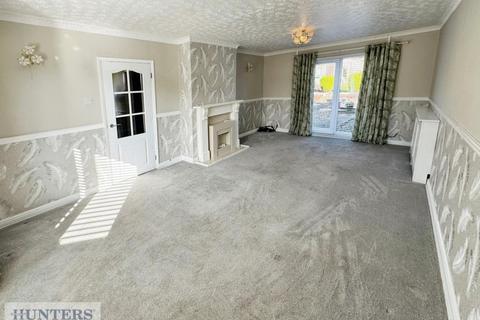 3 bedroom house for sale, Thirlmere Road, Peterlee, County Durham, SR8 5LS