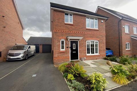 3 bedroom detached house for sale, 10 Mill Fold Gardens, Chadderton