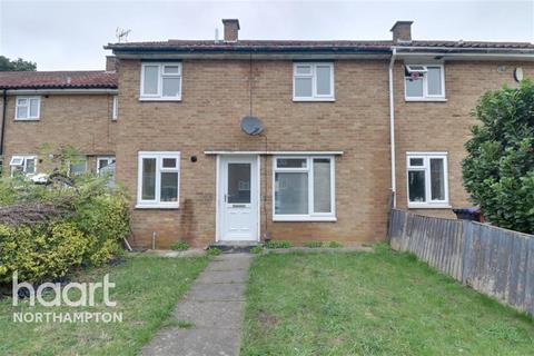 3 bedroom terraced house to rent, Northampton