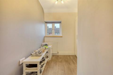 35 Teviot Avenue, Aveley, South Ockendon, RM15 4QD