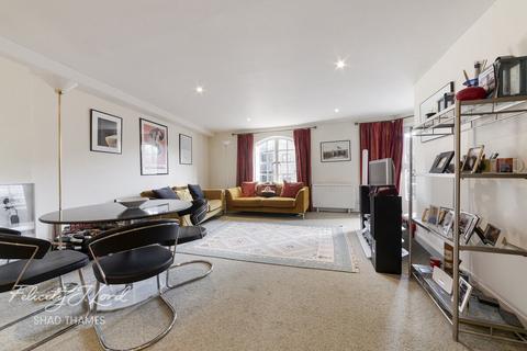 2 bedroom apartment for sale, St Andrews Wharf, Shad Thames, SE1