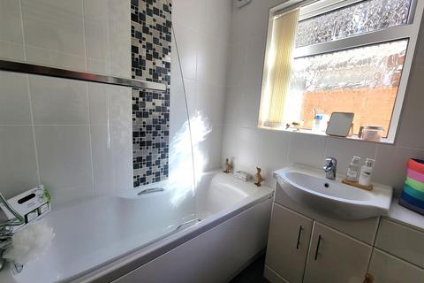 21 Draycott Avenue, Hornsea, HU18 1EX