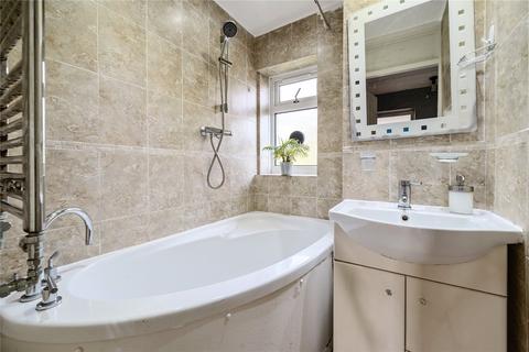 27 Down Street, West Molesey, KT8 2SY