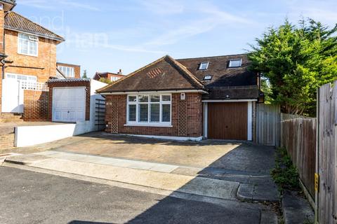 4 bedroom detached house for sale, Edward Close, Hove, East Sussex, BN3