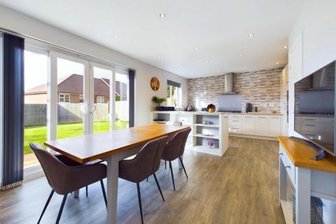 5 bedroom detached house for sale, Ellesmere Road, Shrewsbury