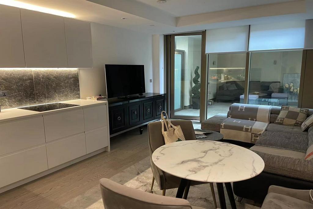 Sherrin House, Warwick Ln, W14 1 bed apartment to rent £3,033 pcm (£